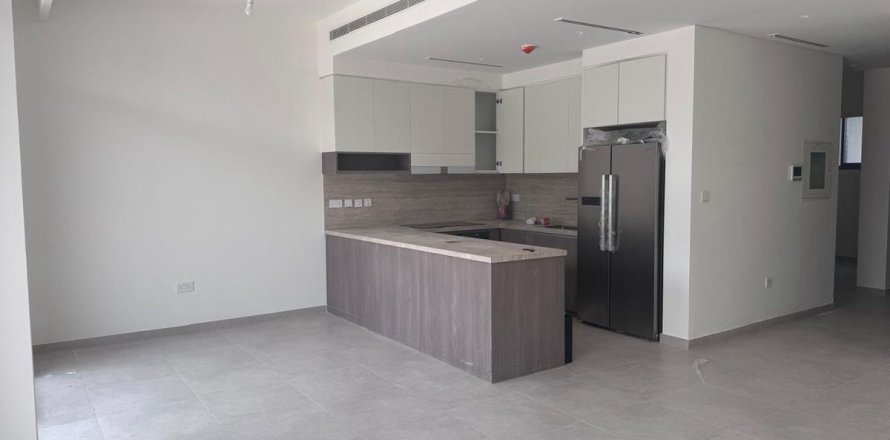 Townhouse in Dubai 3 bedrooms, 168 sq.m. № 59784