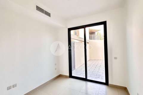 Townhouse in Maple at Dubai Hills Estate, Dubai Hills Estate, Dubai 4 bedrooms, 201.8 sq.m. № 37989 - photo 6