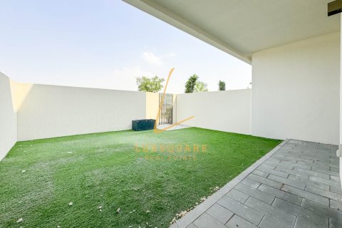 Villa in Dubai South (Dubai World Central), Dubai 3 bedrooms, 163 sq.m. № 89063 - photo 17