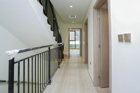 Townhouse in DAMAC Hills (Akoya by DAMAC), Dubai 4 bedrooms, 169 sq.m. № 89065 - photo 19