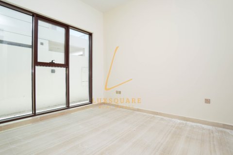 Townhouse in DAMAC Hills (Akoya by DAMAC), Dubai 4 bedrooms, 169 sq.m. № 89065 - photo 7