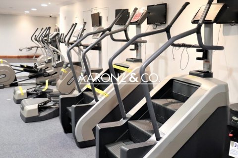 Apartment in Jumeirah Lake Towers, Dubai 1 bedroom, 70 sq.m. № 89067 - photo 16