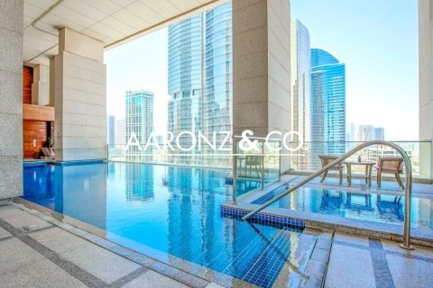 Apartment in Jumeirah Lake Towers, Dubai 1 bedroom, 70 sq.m. № 89067 - photo 12