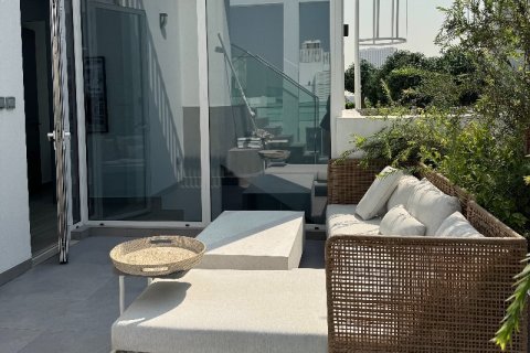 Villa in Dubai 4 bedrooms, 459.14 sq.m. № 93809 - photo 14