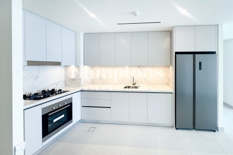 Apartment in Dubai Harbour, Dubai 2 bedrooms, 113.29985365 sq.m. № 93808 - photo 10