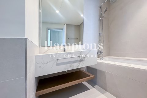 Apartment in Dubai Harbour, Dubai 2 bedrooms, 113.29985365 sq.m. № 93808 - photo 12