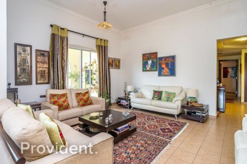 Купить квартиру в Dubai Festival City, Дубай: 3 спальни, 417.8м², № 930 - фото 3
