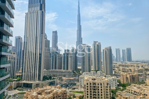 Apartment in IMPERIAL AVENUE in Downtown Dubai (Downtown Burj Dubai), Dubai 3 bedrooms, 203 sq.m. № 59502 - photo 1