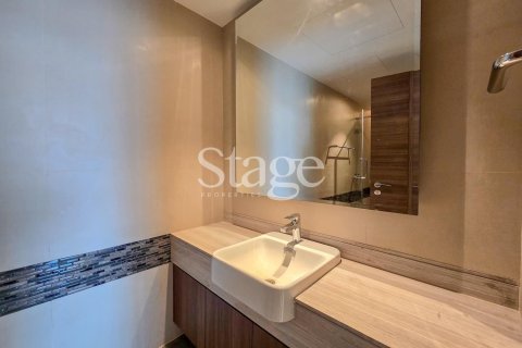Apartment in IMPERIAL AVENUE in Downtown Dubai (Downtown Burj Dubai), Dubai 2 bedrooms, 128 sq.m. № 59501 - photo 11