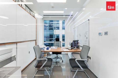 Oficina en Business Bay, Dubai, 181.7 m², № 64649 - foto 12