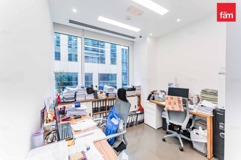 Oficina en Business Bay, Dubai, 181.7 m², № 64649 - foto 10