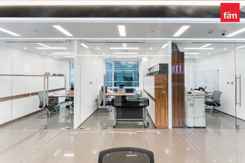 Oficina en Business Bay, Dubai, 181.7 m², № 64649 - foto 18