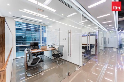 Oficina en Business Bay, Dubai, 181.7 m², № 64649 - foto 9