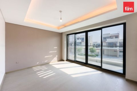 Villa in Dubai 6 bedrooms, 293.8 sq.m. № 58949 - photo 18