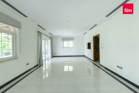 Villa in Dubai 5 bedrooms, 800 sq.m. № 58950 - photo 8