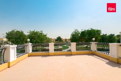 Villa in Dubai 5 bedrooms, 800 sq.m. № 58950 - photo 23