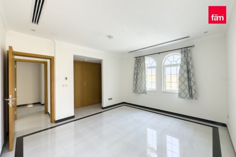 Villa in Dubai 5 bedrooms, 800 sq.m. № 58950 - photo 19