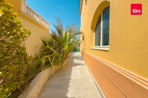Villa in Dubai 5 bedrooms, 800 sq.m. № 58950 - photo 5