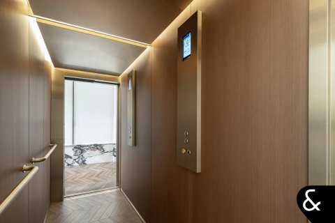 Купить виллу в Дубае: 5 спален, 845м², № 74567 - фото 25