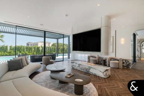 Купить виллу в Дубае: 5 спален, 845м², № 74567 - фото 28