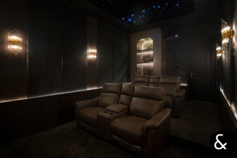 Купить виллу в Дубае: 5 спален, 845м², № 74567 - фото 22