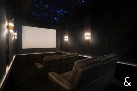 Купить виллу в Дубае: 5 спален, 845м², № 74567 - фото 21