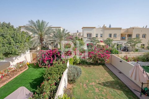 فيلا في The Springs, دبي 2 غرف نوم, 157 م² رقم 22093 - صورة 2