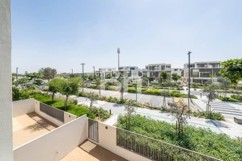 Снять в аренду таунхаус в Tilal Al Ghaf, Дубай: 4 спальни, 317м², № 22089 - фото 10