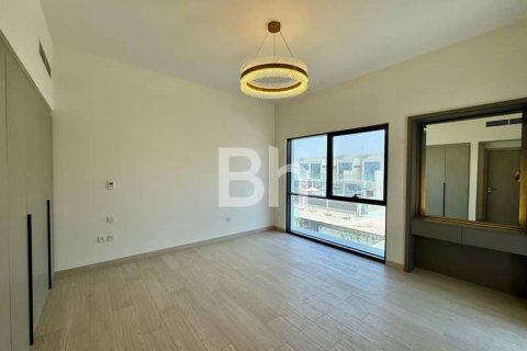 Снять в аренду таунхаус в Al Furjan, Дубай: 3 спальни, 255м², № 22090 - фото 7