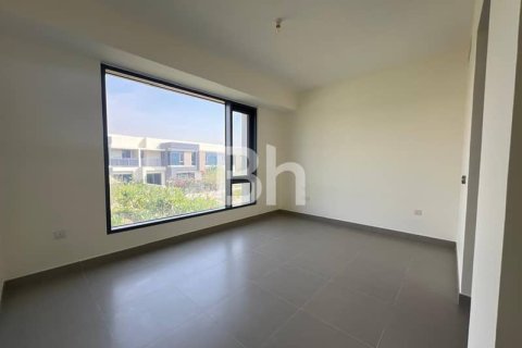 Снять в аренду таунхаус в Дубай Хилс Эстейт, Дубай: 5 спален, 279м², № 22094 - фото 6