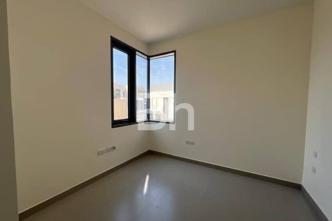 Снять в аренду таунхаус в Дубай Хилс Эстейт, Дубай: 5 спален, 279м², № 22094 - фото 9
