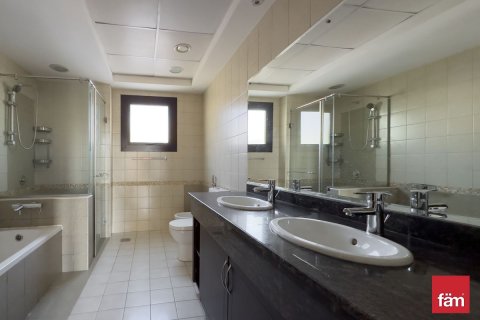 Maison de ville à Dubai, 4 chambres, 380.6 m², № 111815 - photo 5