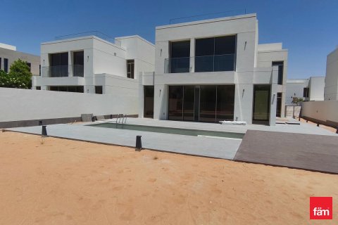 Вилла в Jumeirah Park, Дубай, 5 спален, 707.9м², № 111816
