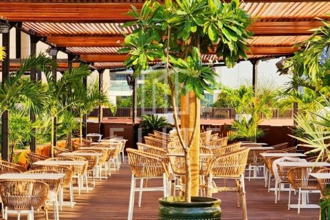 Commercial property in Business Bay, Dubai 528 sq.m. № 38962 - photo 3