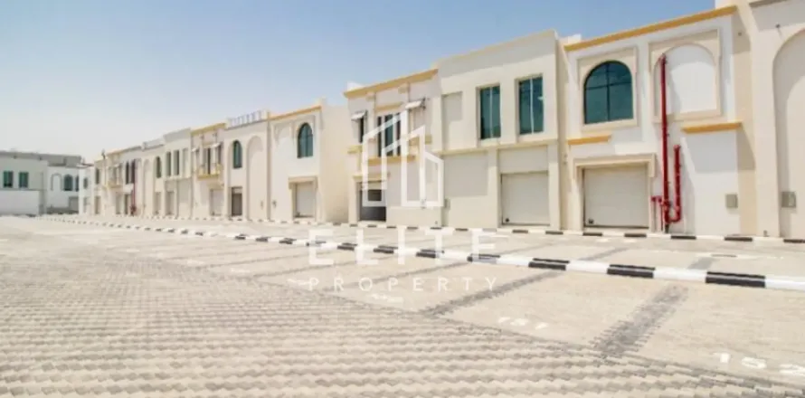 Building in Dubai 20026 sq.m. № 38950