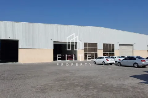 Warehouse in Dubai 7118 sq.m. № 38963 - photo 27