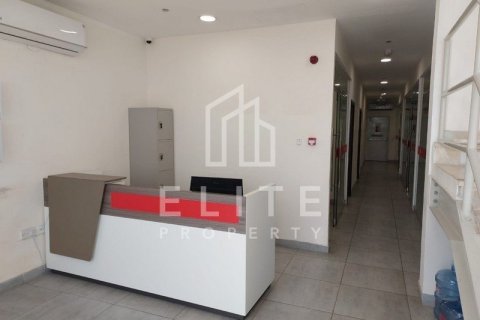 Warehouse in Dubai 7118 sq.m. № 38963 - photo 4