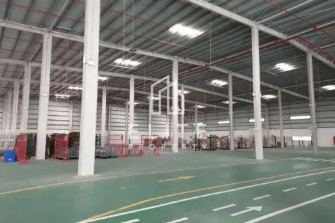 Warehouse in Dubai 7118 sq.m. № 38963 - photo 10