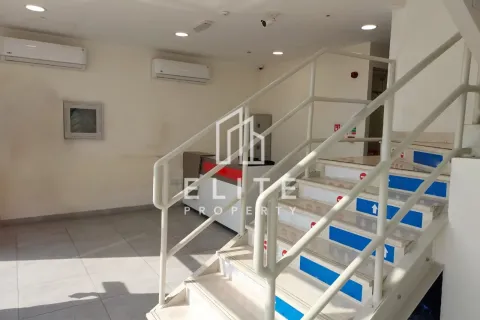 Warehouse in Dubai 7118 sq.m. № 38963 - photo 25