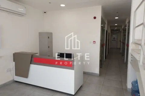 Warehouse in Dubai 7118 sq.m. № 38963 - photo 24