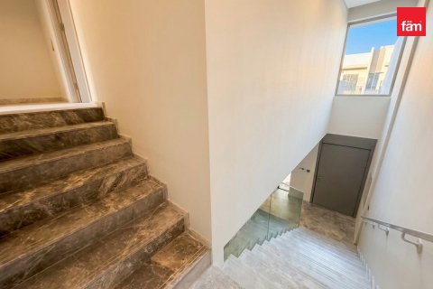 Townhouse in Mohammed Bin Rashid City, Dubai 2 bedrooms, 121.4 sq.m. № 123138 - photo 8