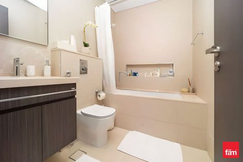Apartment in Downtown Dubai (Downtown Burj Dubai), Dubai 3 bedrooms, 164.3 sq.m. № 115081 - photo 24