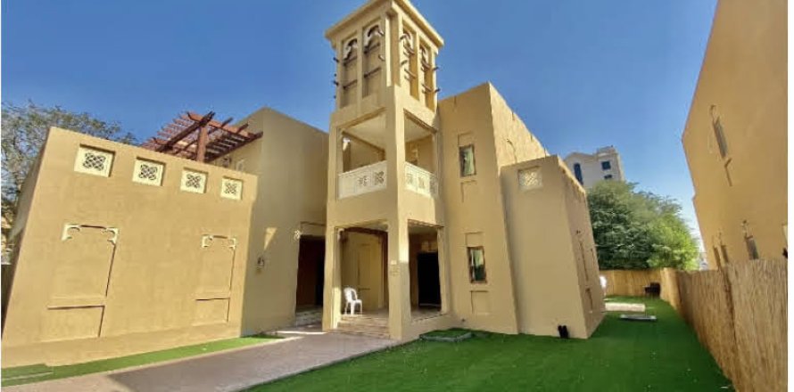 Property à Al Furjan, Dubai, 5 chambres, 503 m², № 3632