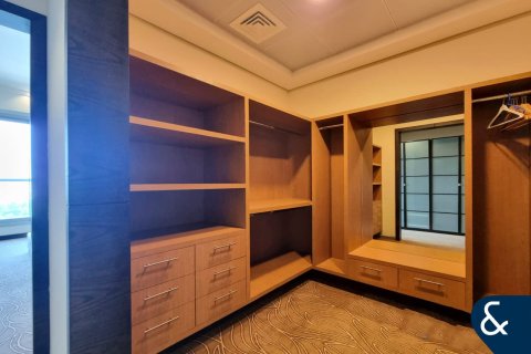 Appartement à The Crescent, Palm Jumeirah, Dubai, 2 chambres, 216 m², № 78892 - photo 16