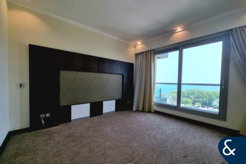Appartement à The Crescent, Palm Jumeirah, Dubai, 2 chambres, 216 m², № 78892 - photo 13