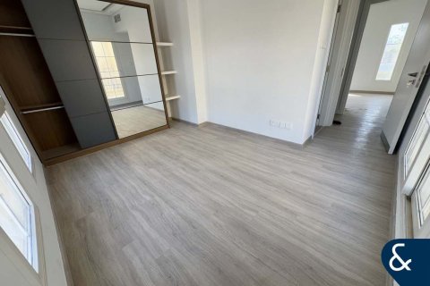 Villa en The Springs, Dubai, 2 dormitorios, 157 m², № 78897 - foto 13