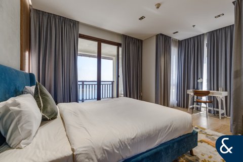 Apartment in Palm Jumeirah, Dubai 3 bedrooms, 267 sq.m. № 78895 - photo 11