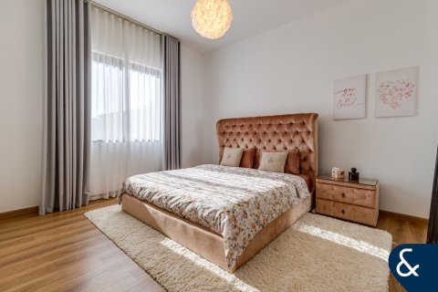 Villa in Mira, Reem, Dubai 3 bedrooms, 218 sq.m. № 78894 - photo 15