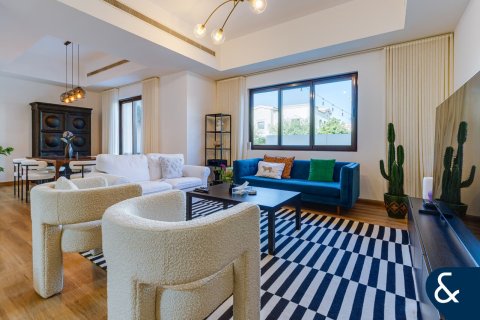 Villa in Mira, Reem, Dubai 3 bedrooms, 218 sq.m. № 78894 - photo 6