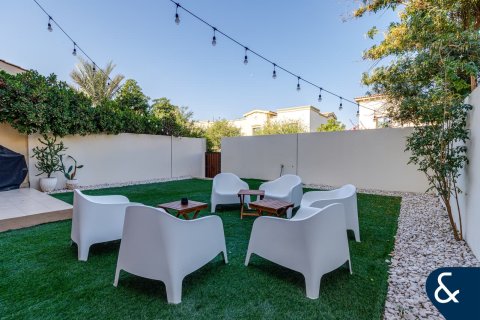 Villa in Mira, Reem, Dubai 3 bedrooms, 218 sq.m. № 78894 - photo 5